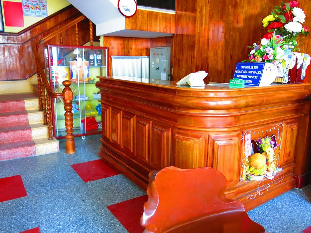 Quang Vinh 2 Hotel Nha Trang Buitenkant foto