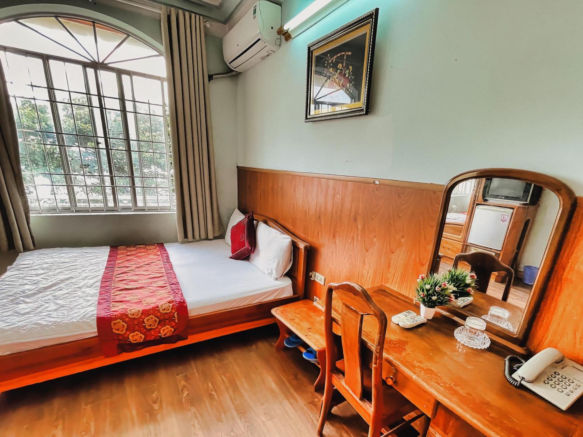 Quang Vinh 2 Hotel Nha Trang Buitenkant foto