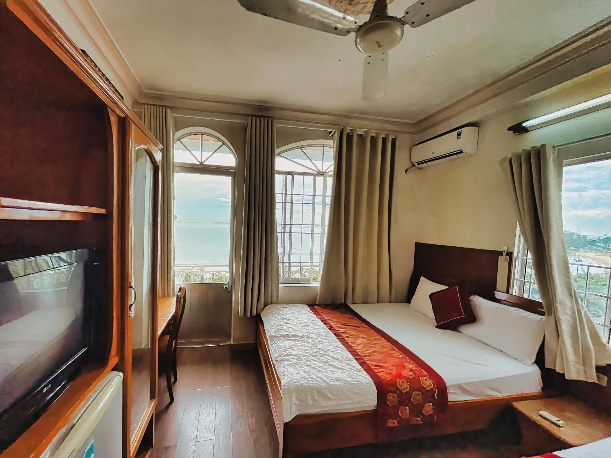 Quang Vinh 2 Hotel Nha Trang Buitenkant foto